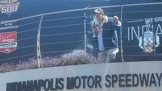 Jim Nabors sings Back Home Again in Indiana at Indy 500 for final time [upl. by Aydne]