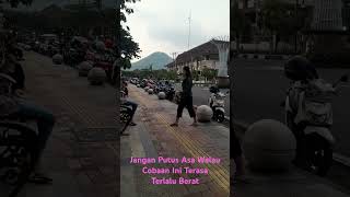 Cuaca Mendung Di Sore Hari automobile storywa videoshort suasanayangenakdirasakan [upl. by Junno]