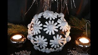 Weihnachtskugel basteln – sehr einfach – decoration balls – Рождественский бал [upl. by Nylear]