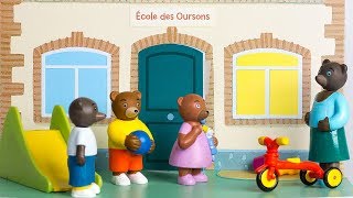 Petit Ours Brun à lécole  Le stopmotion [upl. by Atwater]