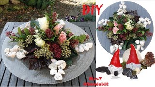 DIY Herbstdeko selbermachen mit Rosen Skimmien usw aus der Natur I Fall centerpiece DekoideenLand [upl. by Yelnek]