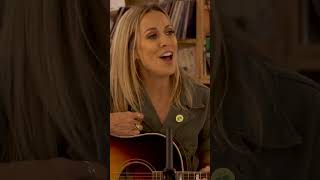 Sheryl Crow All I Wanna Do liveandkickingmusic [upl. by Jasun]