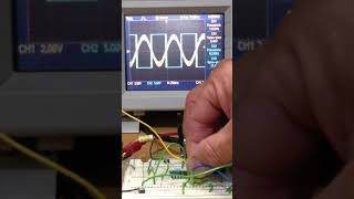 Circuito comparador con Histeresis con OPAMP [upl. by Sandro]