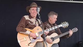 The Wieners Play Hank Williams live Lollipop Zaltbommel Move it on Over [upl. by Leanard]