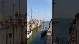 🛥️ Vlissingen Netherlands🇳🇱 Sluicebox TravelwithHugoF boatlock sluicebox sluice sluis [upl. by Clary]