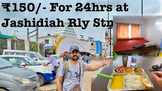 ₹150 for 24hrs at Jasidiah railway station  budget stay amp Food  irctc retirng rooms Available [upl. by Gerladina870]