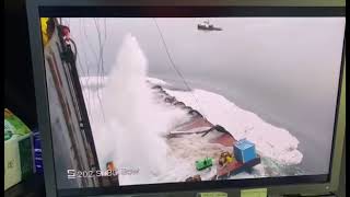 Saipem 7000 Accident Main Block Drop Into The Sea [upl. by Lonee]