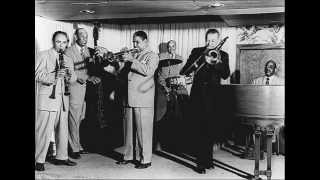 Kid Ory amp His Creole Jazz Band  Muskrat Ramble [upl. by Robenia]