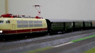 märklin HO 37573 DB BR1031メルクリン HO ドイツ国鉄 BR1031 電気機関車 [upl. by Aciria]