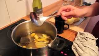 How to Make Mostly Authentic Gluhwein [upl. by Saiff]