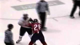 Vincent Arseneau vs Dillon Donnelly Oct 10 2010 [upl. by Kacerek]