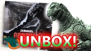 Godzilla 1954 SH Monsterarts UNBOXING [upl. by Ahseek]