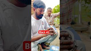 Bike black oil kaise Hota Hailoverssplendor oil youtube shortvideo [upl. by Noxin]