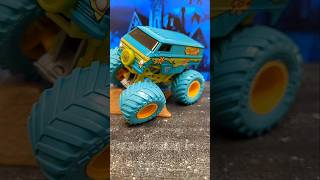 The Mystery Machine Monster Truck monstertruck monsterjam van scoobydoo halloween mystery [upl. by Leay]