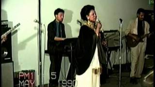 Bezunesh Bekele in LA Final Concert May 11 1990 6 weeks before she died [upl. by Anicart595]