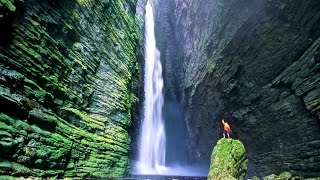 UMA DAS MAIS IMPRESSIONANTES CACHOEIRAS DO MUNDO FUMACINHA CHAPADA DIAMANTINA BRASIL 360 [upl. by Oderfodog]