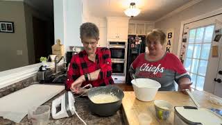 Amish Sugar Cookies amp CrabStuffed Mushrooms  Cooking with Some Friends [upl. by Wera]