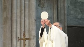 Messe Solennité de la Toussaint 2014 Quel est le chemin qui mène au Ciel [upl. by Olive]