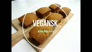 VEGANSK BANANKAKA  Baka med Malin [upl. by Bradman]