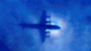 Volo MH370 Australia scomparso dopo forte discesa per mancanza di carburante  world [upl. by Ahsuatal]