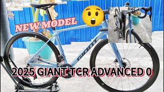 The New Giant TCR ADVANCED 0 2025  Sram Rival Axs Groupset  Giant Slr 2 Wheelset [upl. by Yenetruoc]