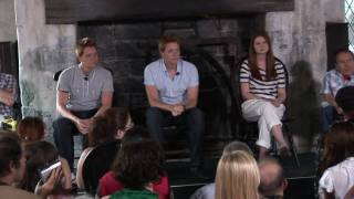 Warwick Davis Bonnie Wright and other Harry Potter stars discuss Wizarding World films and more [upl. by Godiva]