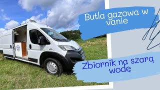 Butla gazowa i zbiornik na szarą wode  Budowa kampera20 [upl. by Raimes]