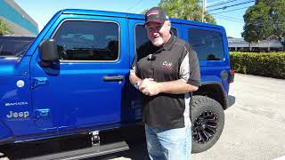 AMP Research PowerStep XTreme Running Boards on a Jeep JL Wrangler review by CampH Auto Accessories [upl. by Eimia]