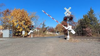 Quarry Lane level crossing Bridgewater NJ [upl. by Rehpotsirhcnhoj]