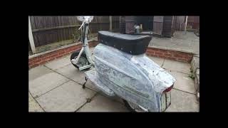 Lambretta Restoration project Li125 1964 [upl. by Hume911]