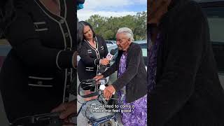 103yearold Lillie Mae King Harper made her way to vote in the presidentialelectionelection [upl. by Josephson]