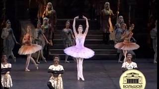 Krysanova  La Bayadere Italian Fouettes amp Fouettes [upl. by Gagliano]