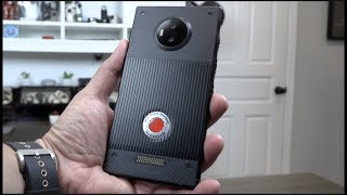 Mi peor compra en celulares inteligentes Red Hydrogen One [upl. by Chaffin995]