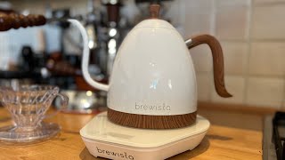 Brewista Artisan Goosneck Kettle  unboxing and first impressions [upl. by Cerelia397]