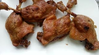 Cuisine française  Les cuisses de canard confites [upl. by Daahsar]