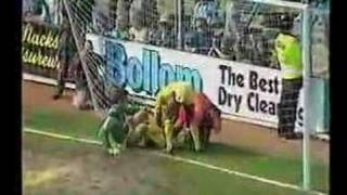 Brighton V Leeds Mervyn Day gets stuck in goal net [upl. by Yeltrab526]