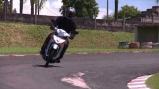 Yamaha Crypton Ed 2010 [upl. by Cherlyn341]