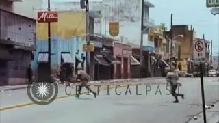 Guerra civil dominicana 1965 soldados en la Av Duarte [upl. by Burkhardt]