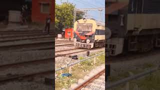 Le chal sawariya ke gaw re song train viralvideo [upl. by Anemaj]