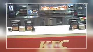 Purmerend Overval op KFC aan de Verzetslaan [upl. by Ayamahs]