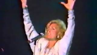 Dalida quotMourir sur scenequot Live 1983 [upl. by Patrica]