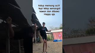 lg santai kawan shortsvideo shorts [upl. by Shimkus216]