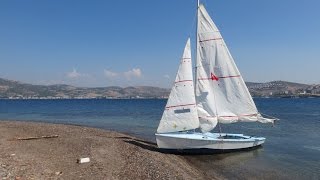 Motorsuz yelkenliyle Foçada devrilme Wayfarer dinghy cruising without an engine with a capsize [upl. by Morita719]