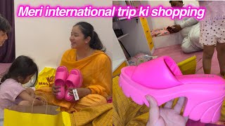 Pehli bar jeans pant li  meri international trip ki shopping  Sitara Yaseen vlog [upl. by Nodyarb]