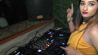 Dj Piyu Playing Live Dum Maro Dum At Backstage Club  Pune  Bollywood Retro Songs [upl. by Atikahc]