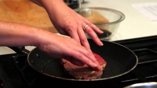 French Method of Cooking a Steak  French amp Italian Cooking [upl. by Yentrac]