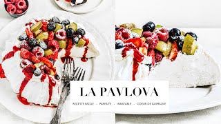 Meilleure recette de Pavlova  Inratable  Facile et son cœur de guimauve Sweetly Cakes [upl. by Ayhdnas]