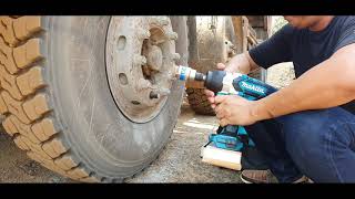 Makita Brushless XWT08DTW1002 impart wrench review practical test 62020 [upl. by Murry714]