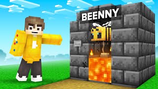 KIDNAPPING JELLY’S PET BEE In MINECRAFT Squid Island [upl. by Shuma]