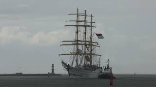 Segelschulschiff „Bima Suci“ zur Hanse Sail in Rostock [upl. by Ariada]